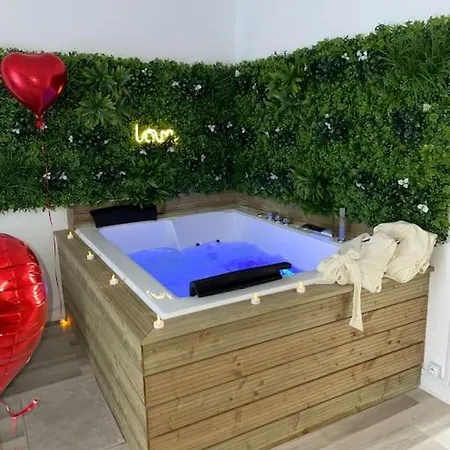 Avec Et Sauna LʼHorme